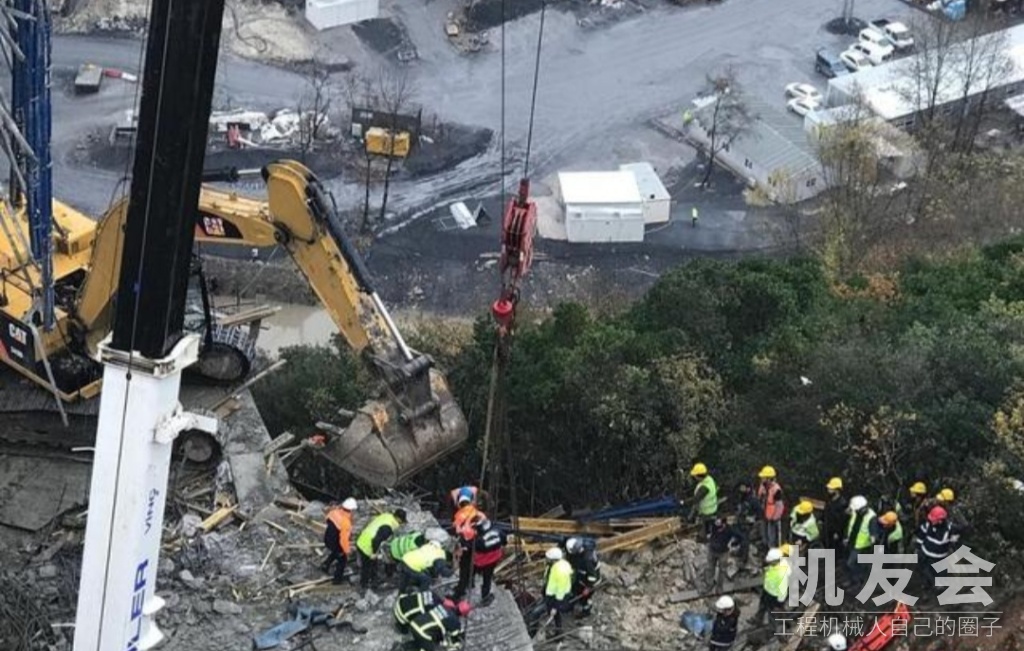 土耳其一建筑工地混凝土板坠落造成3死1伤