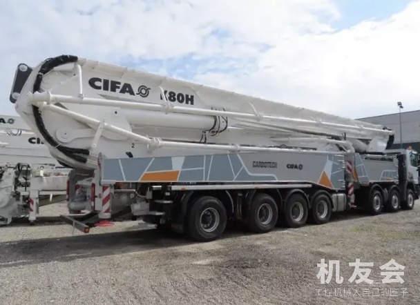 2011年出的这台80米泵车，比CIFA好在哪里？
