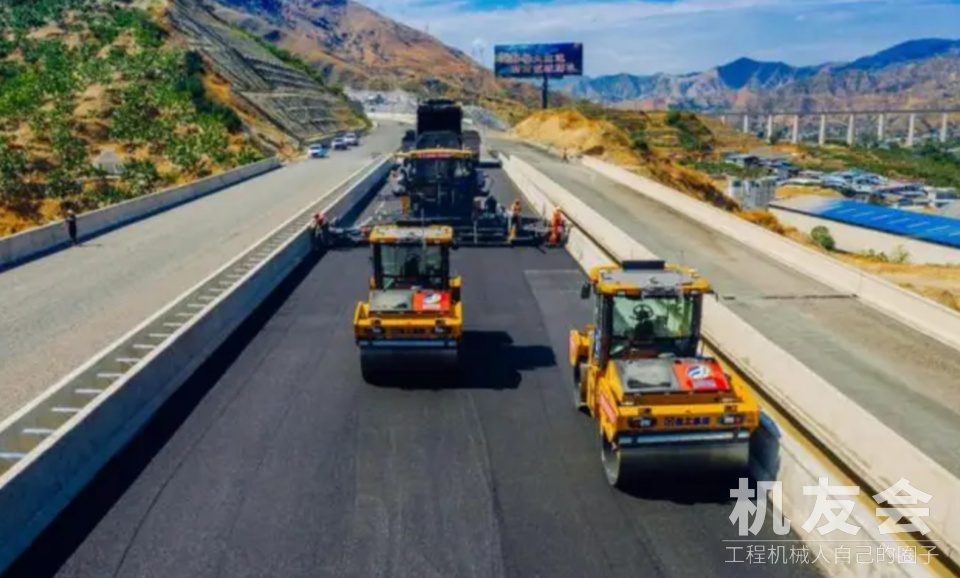 全球首次！高速公路施工不需要人工