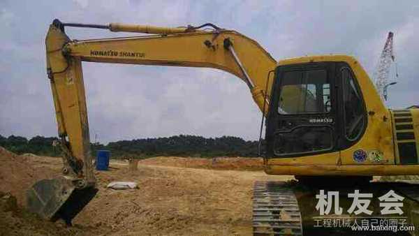 广东广州市二手小松P C200一6E挖掘机