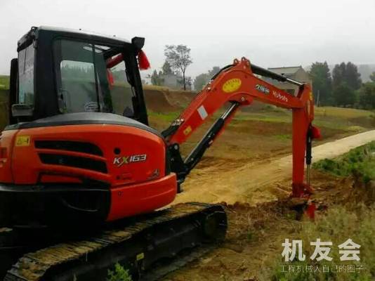 陝西西安市出租久保田迷你挖KX163挖掘機