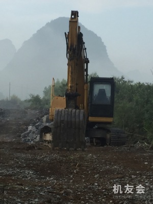 广西河池市出租柳工中挖220挖掘机