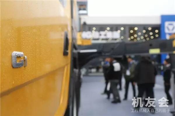 图说Bauma China】镜头下的徐工起重机械“金标准”