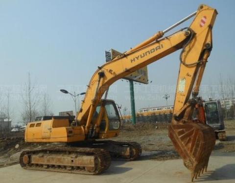 北京出租现代中挖(15-25吨)R220挖掘机