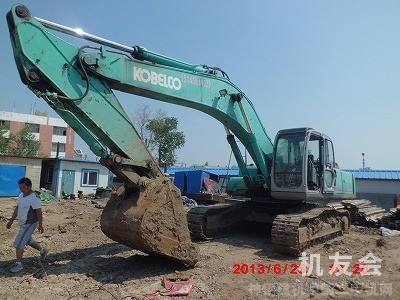 內蒙古呼倫貝爾市出租神鋼大挖(25-45噸)SK330挖掘機