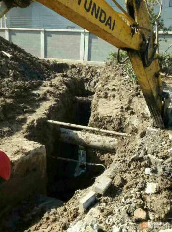 上海出租現代小挖60挖掘機