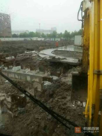 上海出租現代小挖60挖掘機