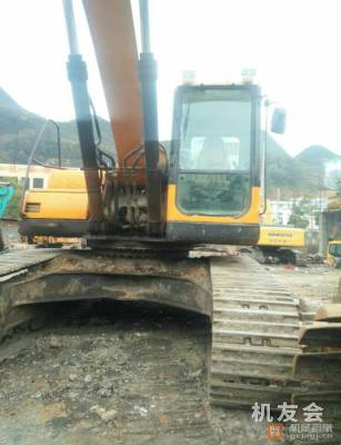 青海西寧市出租三一重工中挖230挖掘機