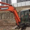 四川成都市出租现代通用型通用型R210W轮式挖掘机