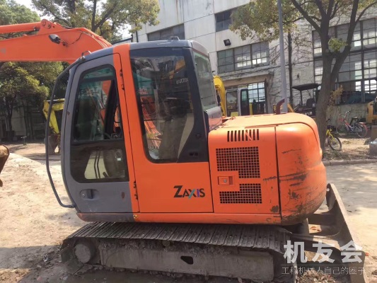 上海出租日立大挖ZX70挖掘机
