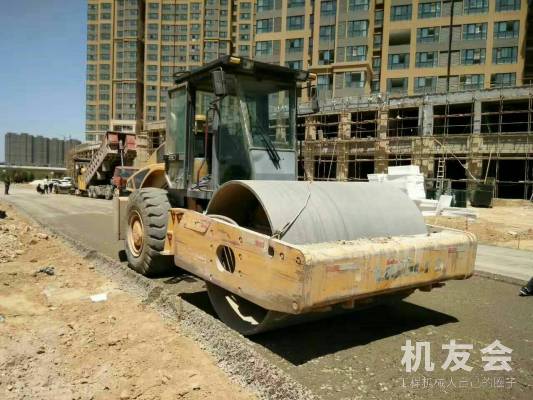 河南鄭州市20萬元出售柳工機械式22噸622單鋼輪壓路機