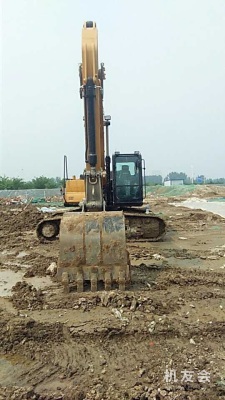 北京出租三一重工中挖SY215挖掘机