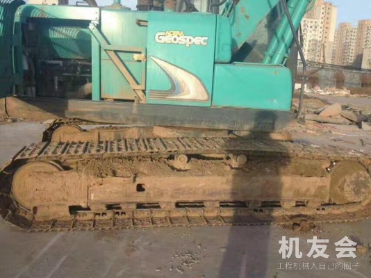 北京38万元出售神钢中挖SK140挖掘机