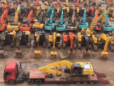 江苏苏州市二手机卡特彼勒中挖(15-25吨)320挖掘机