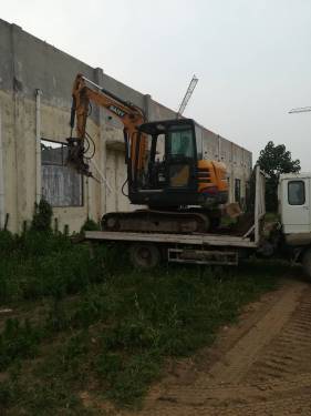 山东菏泽市出租三一重工小挖SY60挖掘机