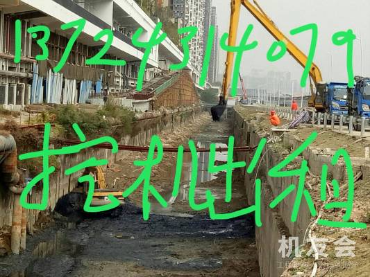 广东深圳市出租小松特大挖PC200挖掘机