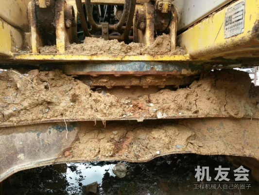 广东茂名市25万元出售住友小挖SH130挖掘机