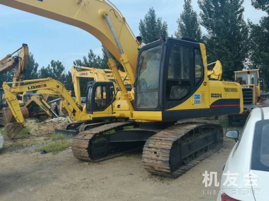 山東臨沂市26.5萬元出售力士德中挖SC210挖掘機