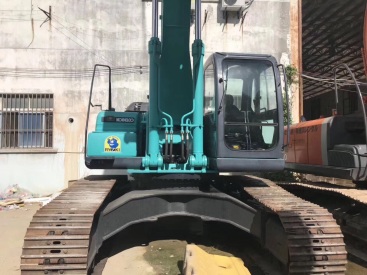 安徽合肥市98万元出售神钢大挖SK350挖掘机