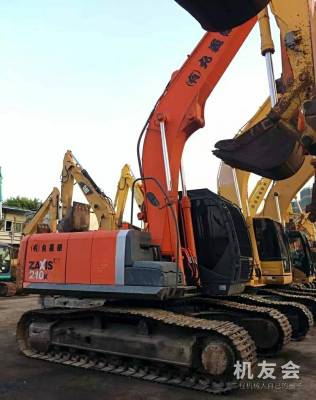 江蘇蘇州市55萬元出售日立中挖ZX210挖掘機
