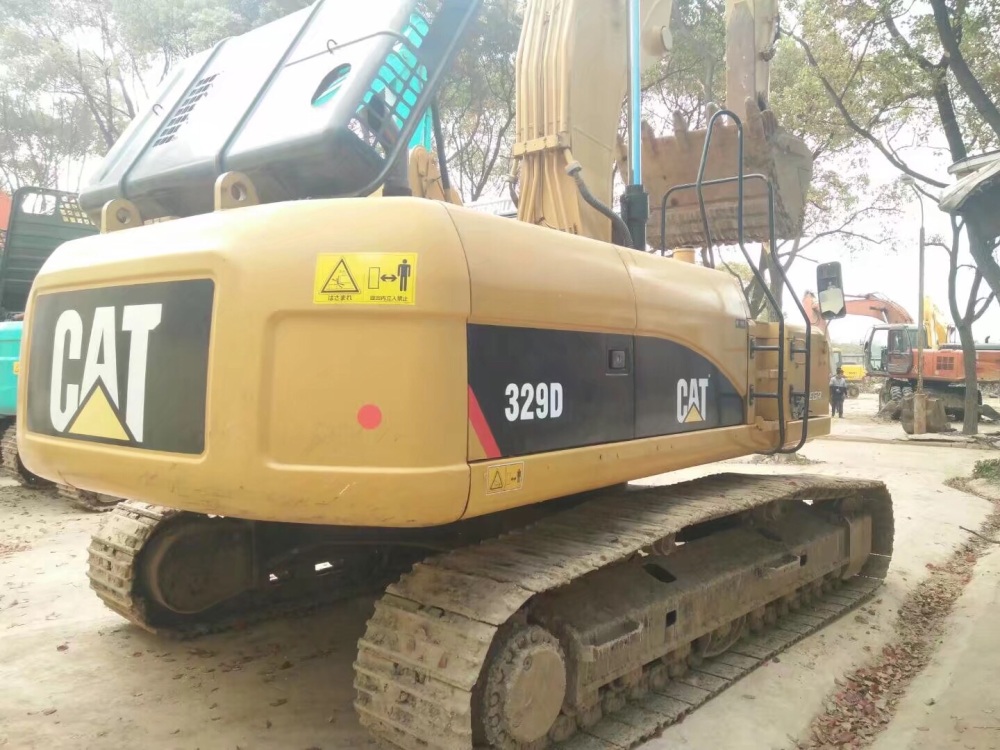 上海90万元出售卡特彼勒大挖329挖掘机