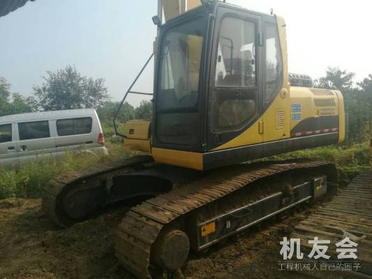 山東臨沂市23萬元出售力士德中挖SC230挖掘機