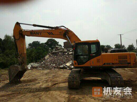 河南洛陽市出租三一重工中挖SY235挖掘機