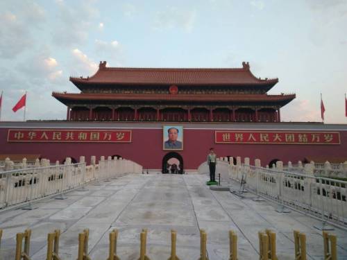 参加北京展会起早到天安门广场看升国旗（补发）