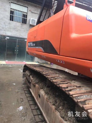 廣西河池市66萬元出售鬥山大挖DH370挖掘機