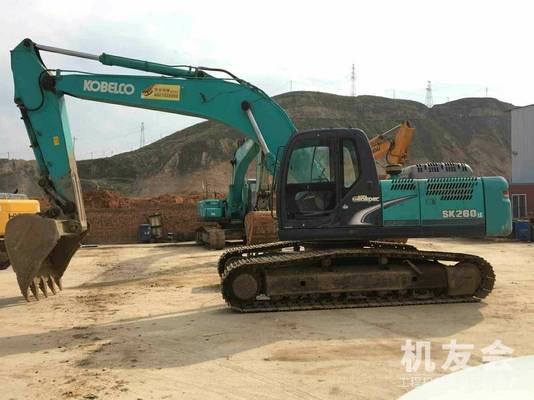 江苏苏州市48万元出售神钢大挖SK260挖掘机