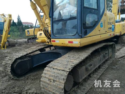 山东临沂市23.5万元出售力士德小挖SC130挖掘机