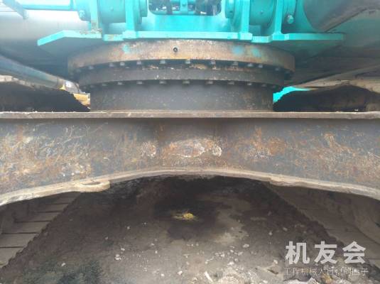 江苏苏州市41万元出售神钢中挖SK210挖掘机