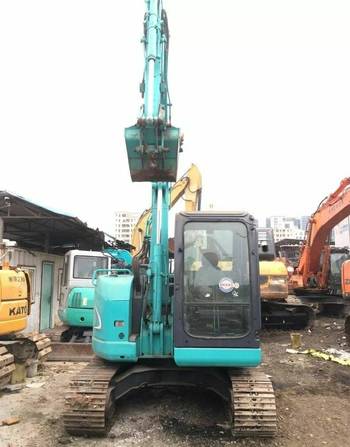 江苏苏州市23万元出售神钢小挖SK75挖掘机