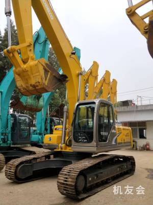 江苏苏州市70万元出售神钢大挖SK260挖掘机