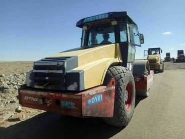內蒙古鄂爾多斯市28.5萬元出售阿特拉斯·科普柯液壓式CA610單鋼輪壓路機