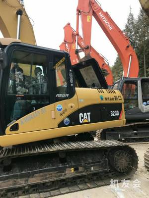 貴州畢節地區78萬元出售卡特彼勒中挖323挖掘機