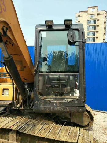 江苏苏州市0万元出售三一重工小挖SY65挖掘机