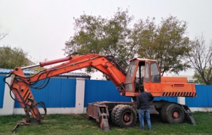 天津二手機阿特拉斯大挖(25-45噸)輪式壓路機挖掘機
