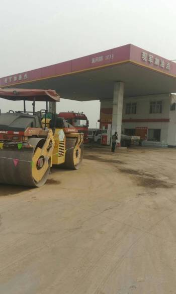 江蘇徐州市出租戴娜派克液壓式13噸以上CC622雙鋼輪壓路機