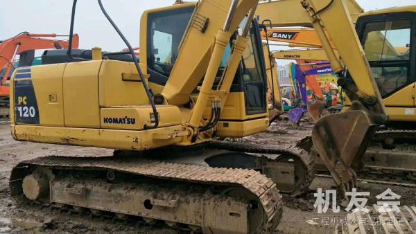 江苏苏州市0万元出售小松小挖PC120挖掘机