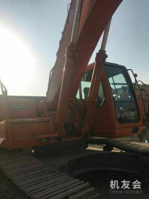 吉林長春市64萬元出售鬥山大挖DH370挖掘機