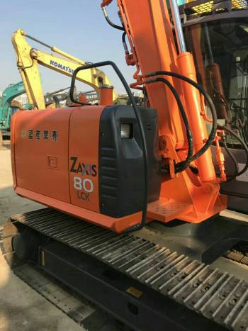 浙江金華市34萬元出售日立小挖ZX90挖掘機