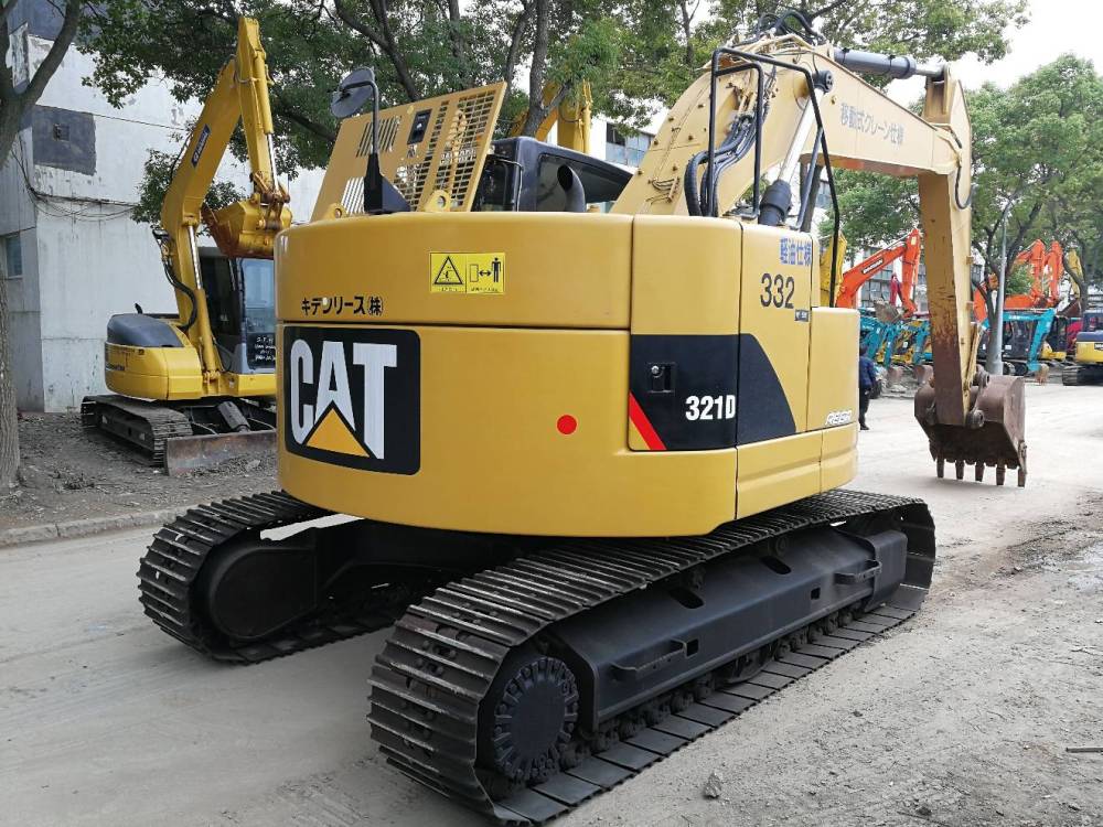 湖南湘潭市60万元出售卡特彼勒中挖321挖掘机