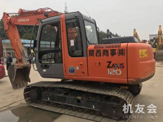 云南昆明市27.8万元出售日立小挖ZX120挖掘机