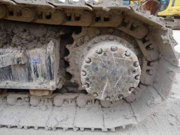 西藏拉萨市41.8万元出售日立中挖ZX200挖掘机