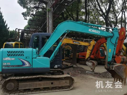 湖南長沙市21.8萬元出售神鋼小挖SK75挖掘機