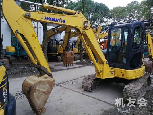山東濟南市7.6萬元出售小鬆迷你挖55挖掘機