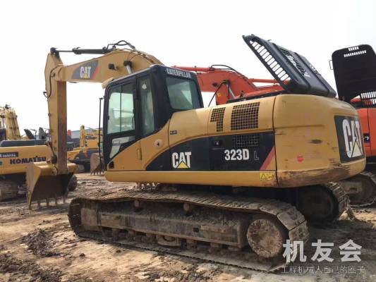 河南郑州市51.8万元出售卡特彼勒中挖323挖掘机