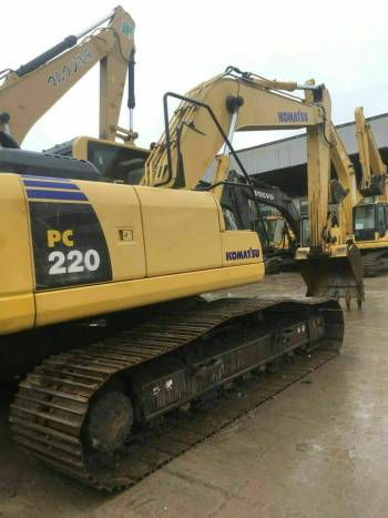 安徽池州市44萬元出售小鬆中挖PC220挖掘機