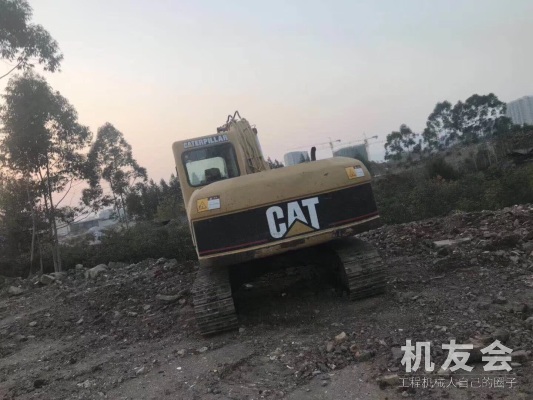 广西桂林市33万元出售卡特彼勒中挖312挖掘机